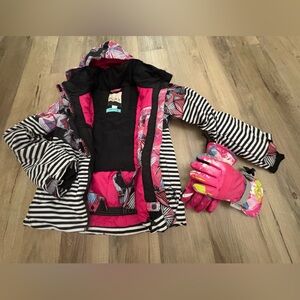Roxy Girls Ski & Snow Jacket Size 8: bundle with gloves